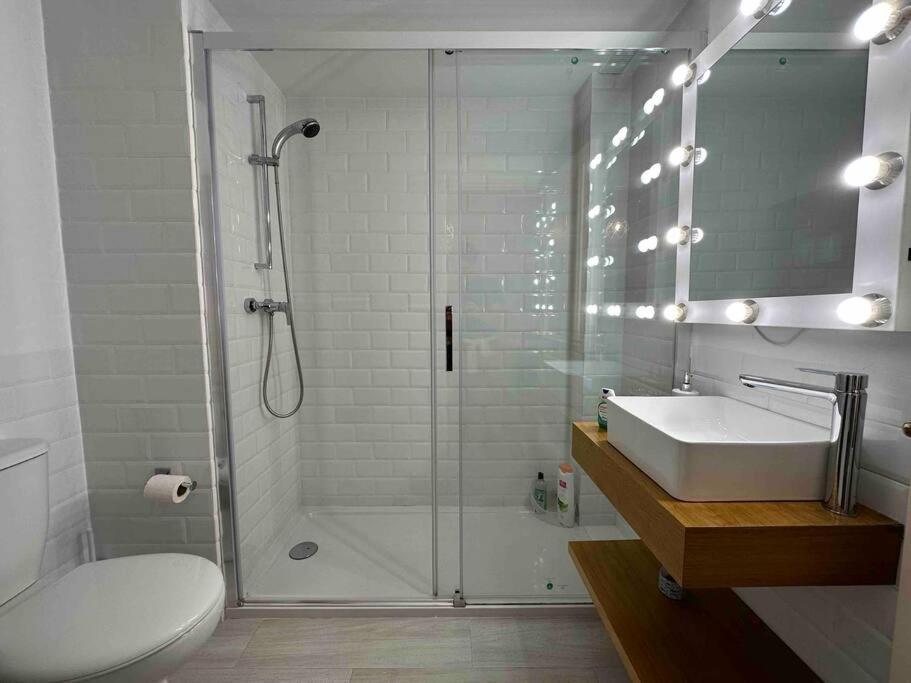 ヴィーゴEn Un Edificio Senorial: Duplex Totalmente Nuevo.アパートメント エクステリア 写真